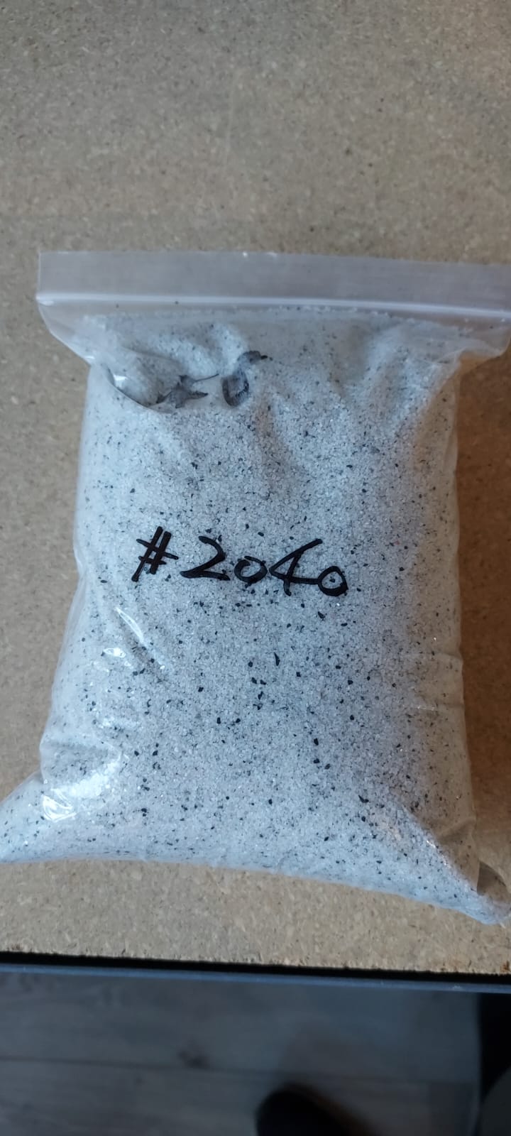 Quartz - Allredi: White Lighting #2040 (Small)