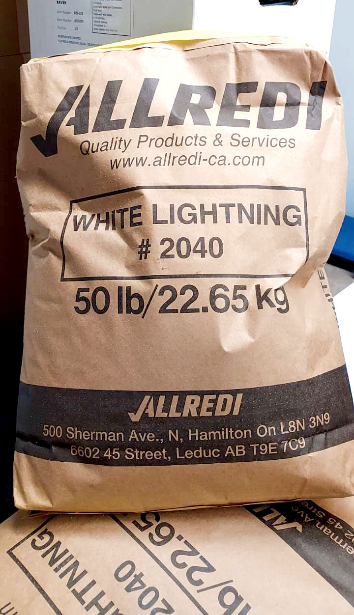 Quartz - Allredi : White Lightning #2040