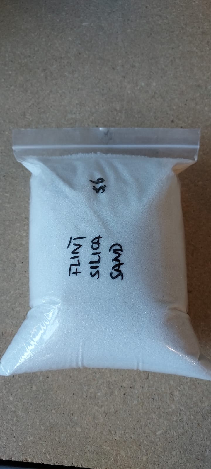 Quartz - Flint Silica Sand (Small)